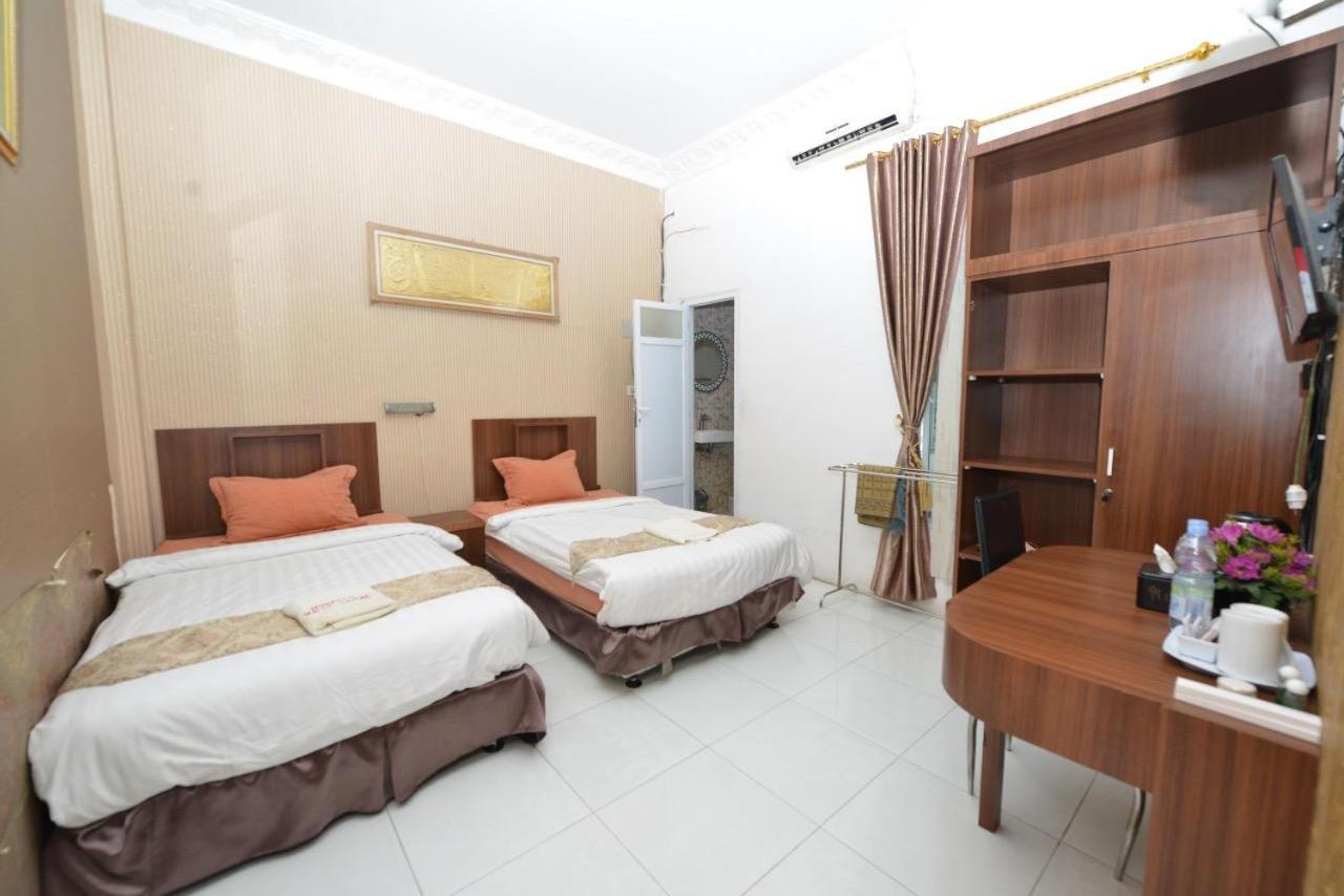 Hotel Alifa Syariah パダン エクステリア 写真