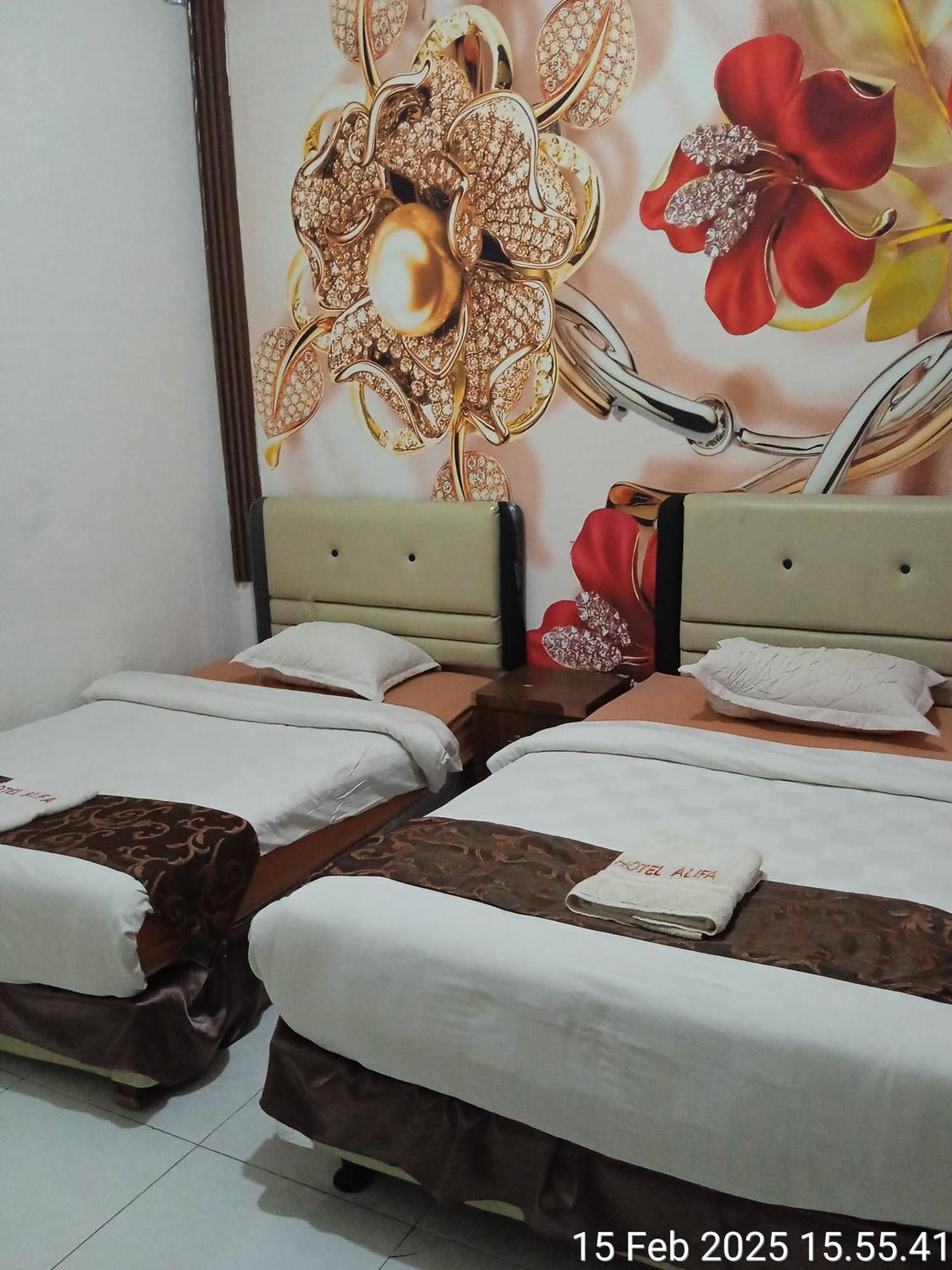 Hotel Alifa Syariah パダン エクステリア 写真